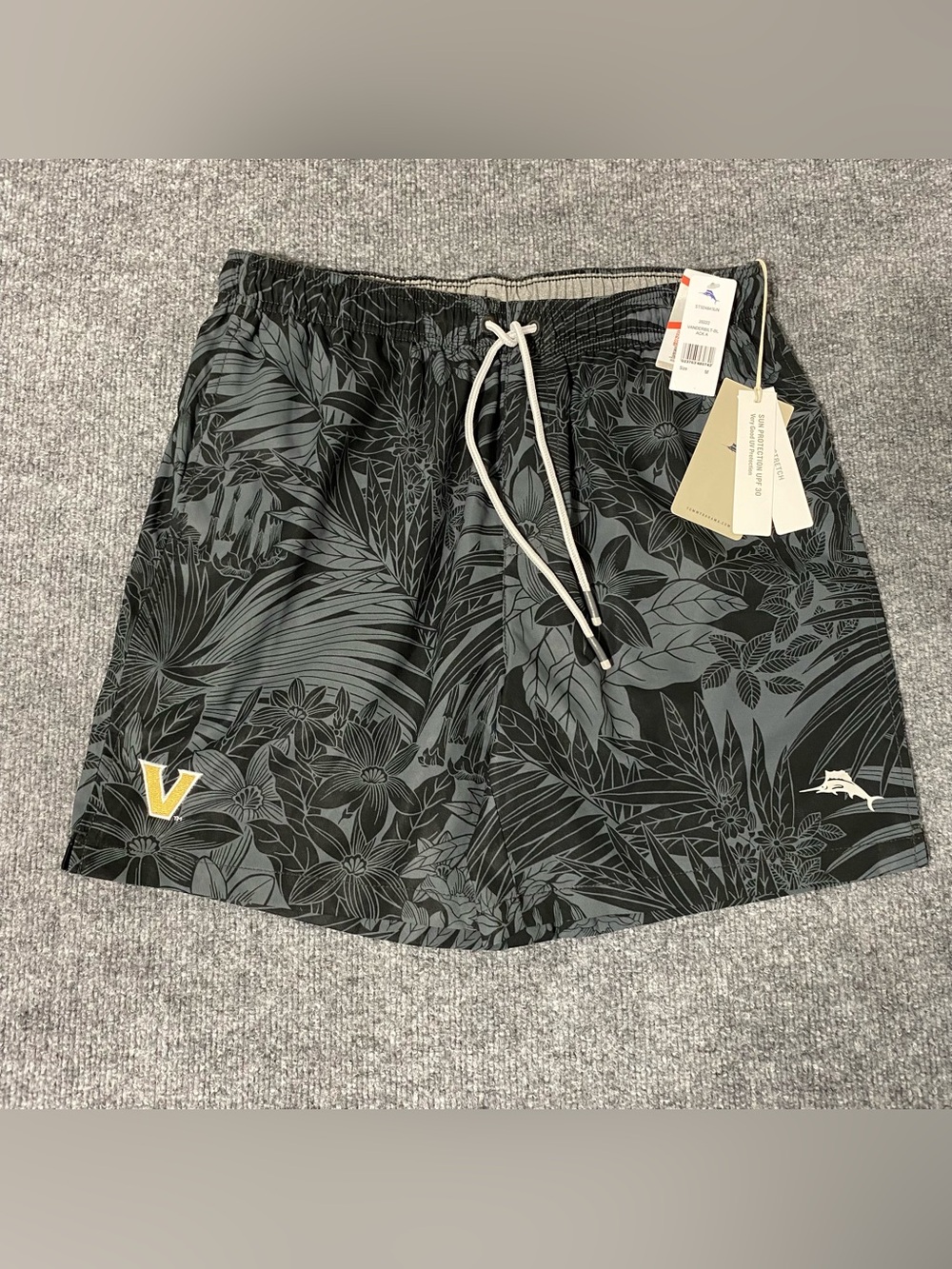 Tommy Bahama Vanderbilt Commodores Naples Santiago Swim Trunks Men’s M NWT